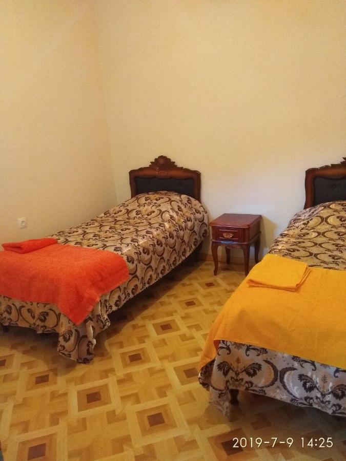 Nnn Guest House Goris Ngoại thất bức ảnh