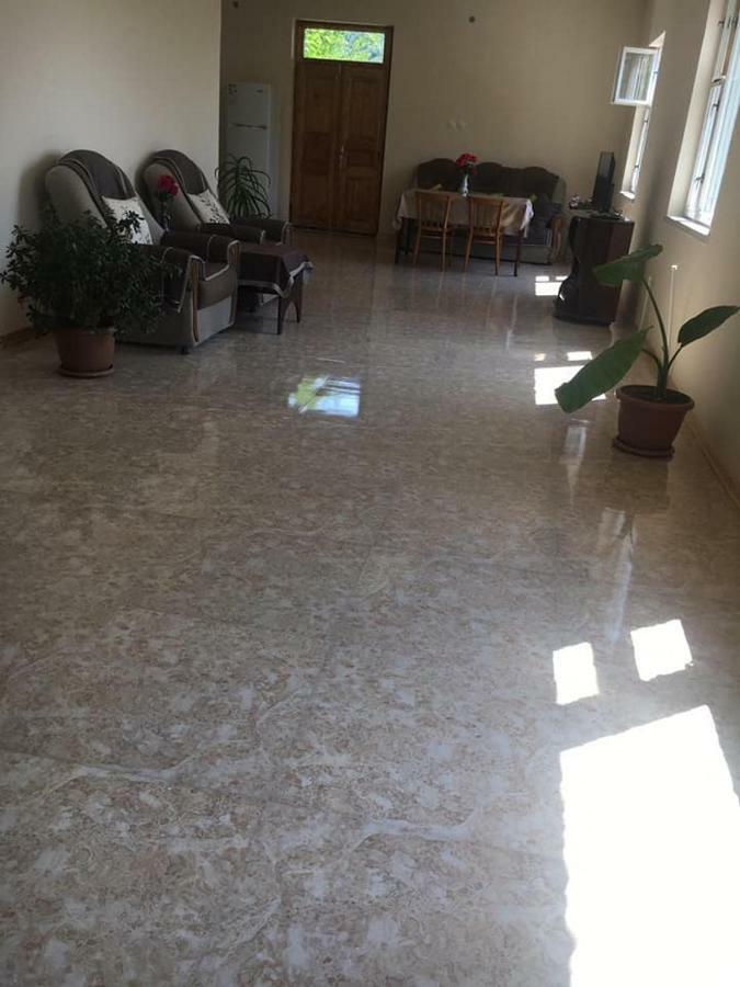 Nnn Guest House Goris Ngoại thất bức ảnh